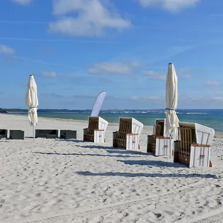 Prora Solitaire Panorama 06 * Binz