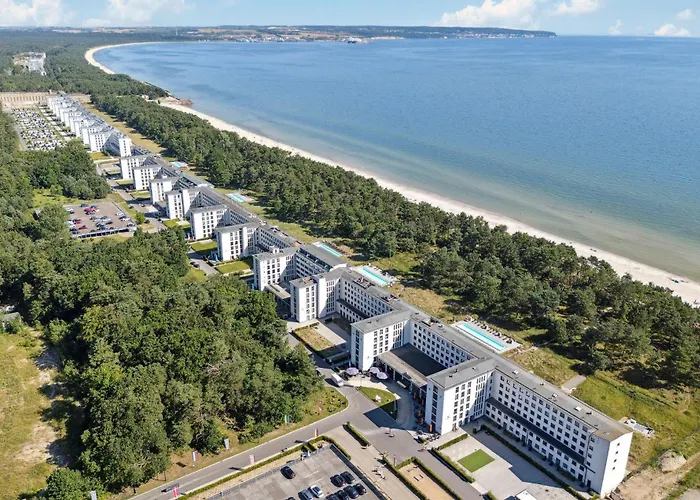 Prora Solitaire Panorama 06 * Binz